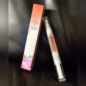 Strawberry Cuticle Revitalizer Oil 3ml New In Box